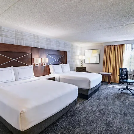Doubletree By Hilton Madison Downtown-2