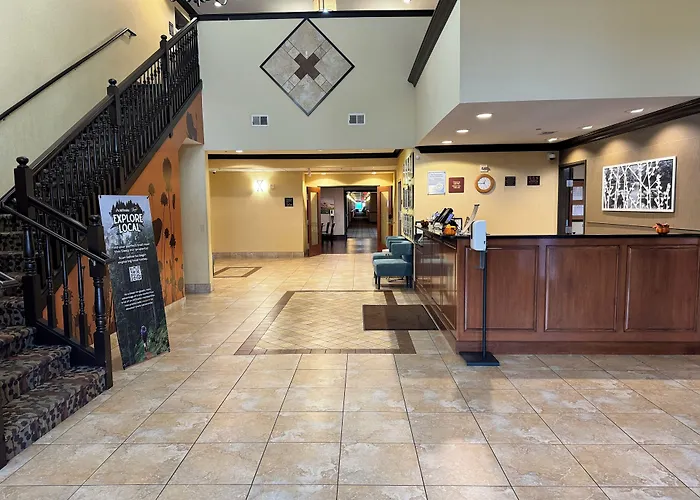 Mainstay Suites Madison - Monona